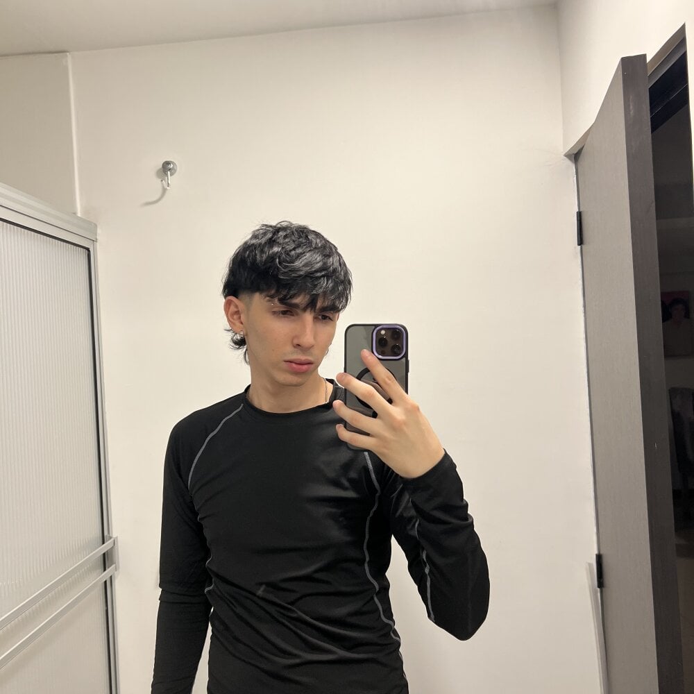 vargas_7 from stripchat