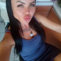 SweetDiana4U's Offline Chat Room