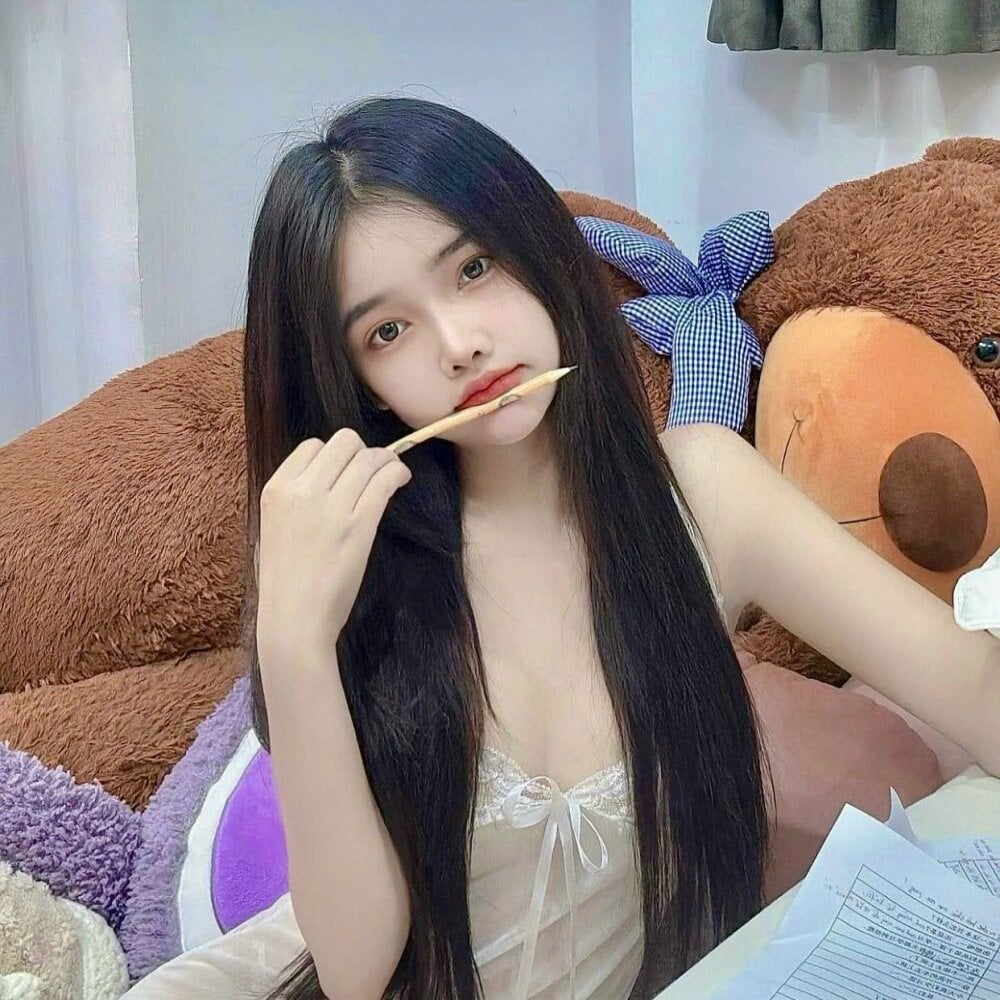 Yen-Dan Chat XXX offline