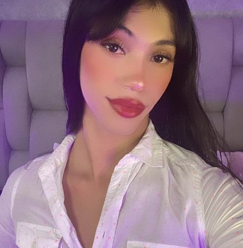 ChloeeJewel's Offline XXX Chat