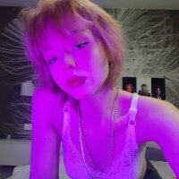 MayBellas' Offline XXX Chat
