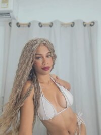 Mila_Collins01's Offline XXX Chat