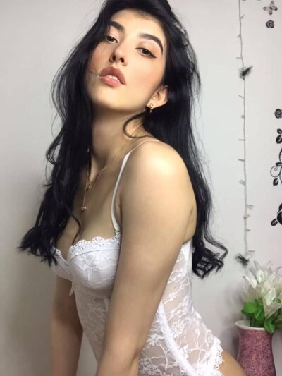 thaliia_meg 😲 live online cam