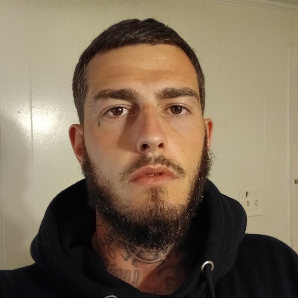 NoBodyKnows101's Offline XXX Chat