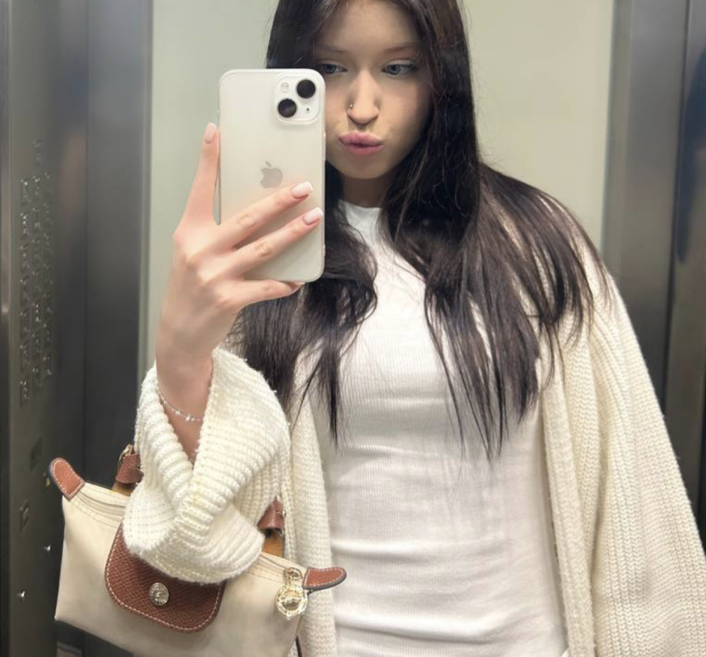 bestlivesexchat.com charlesburnett livesex profile in fleshlight cams