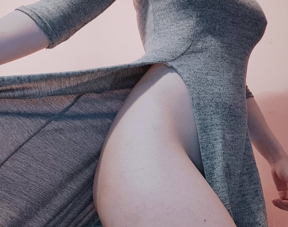 Live sex webcam photo for Amaya07 #289979312