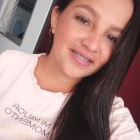 SALOMEGILS_'s Offline Chat Room