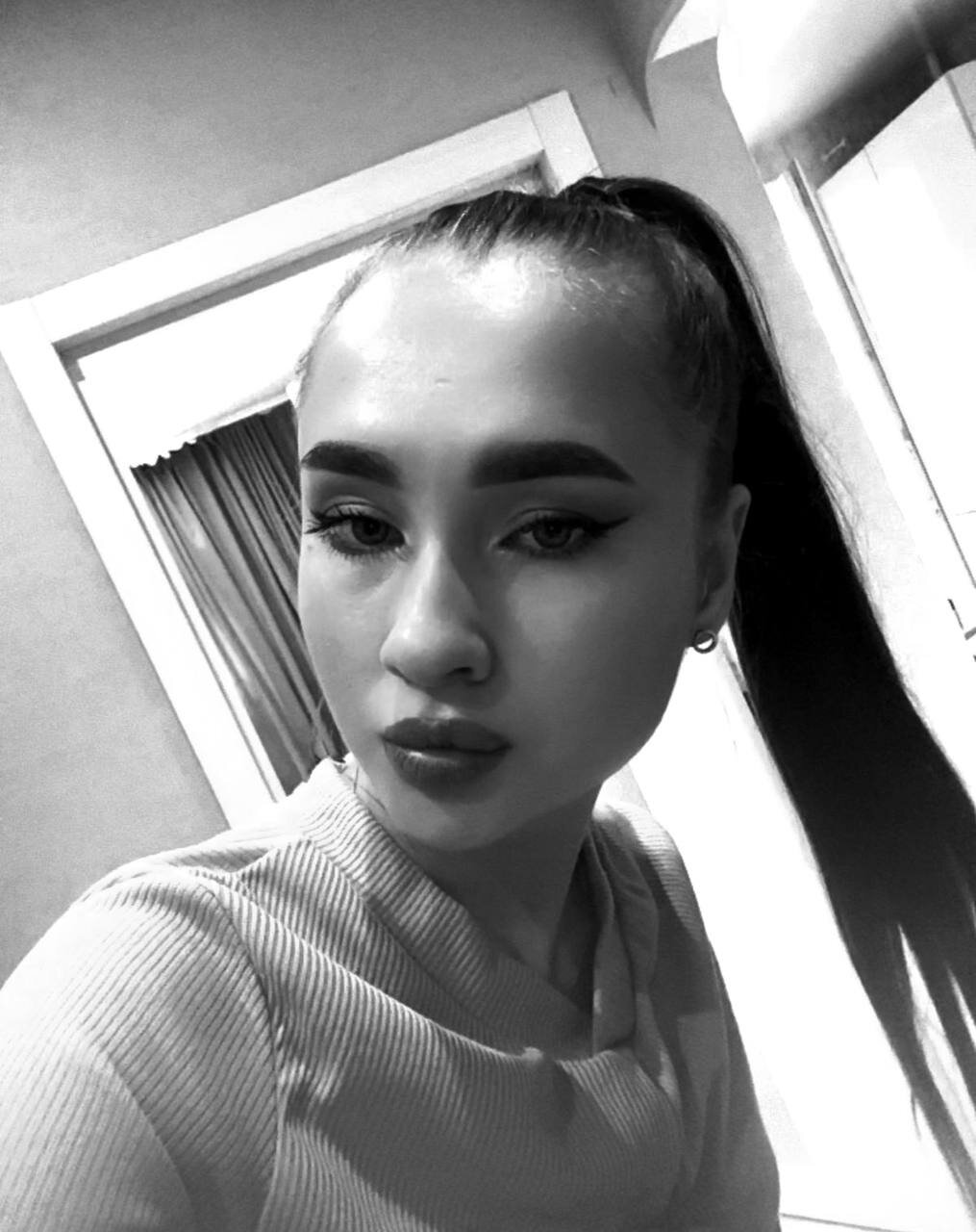 mia_evanson