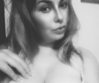 غرفة دردشة GirlMargie دون اتصال