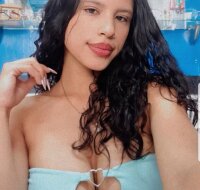 chloe_monroe_'s Offline XXX Chat