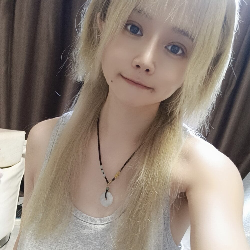 -mi_mi- (stripchat)