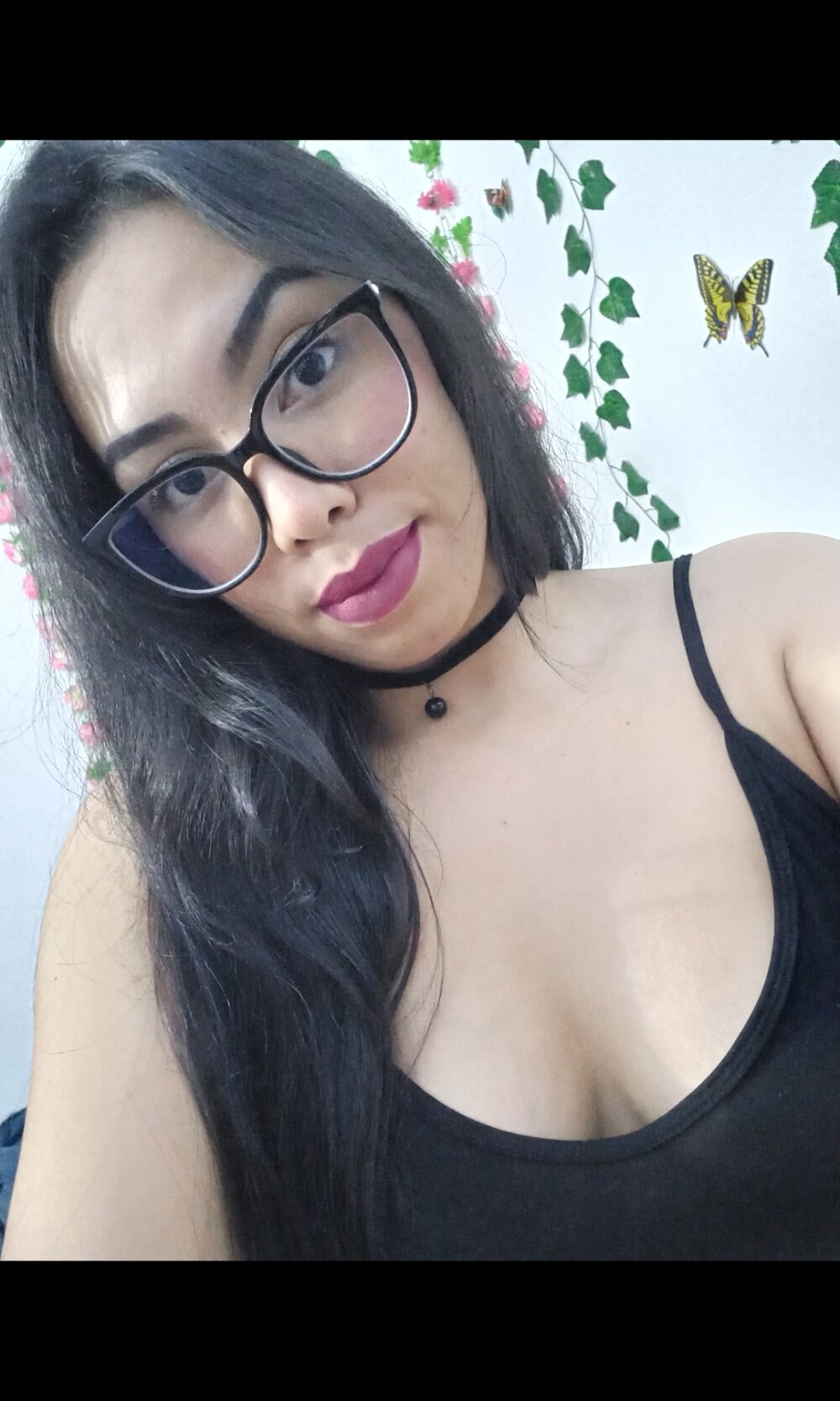 stripchat izzy_69_ilove webcam profile pic via maturelivesexcams.com