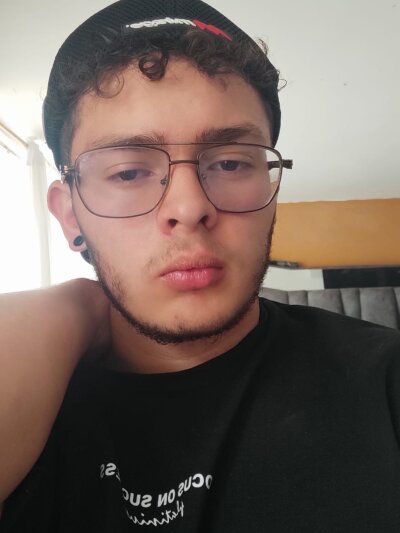 Aronn_evans