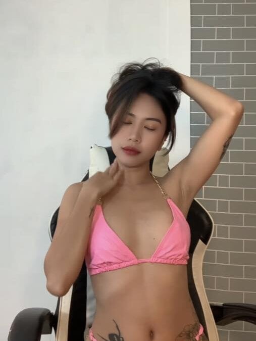 دردشة Sabrinnn الجنسية دون اتصال