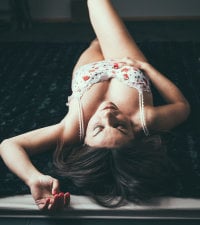 EmmaMinore's Offline Chat Room