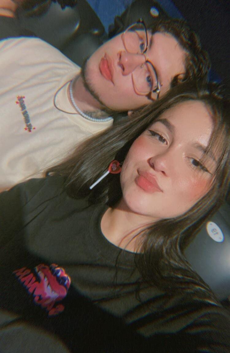 Max_lov_Aurora