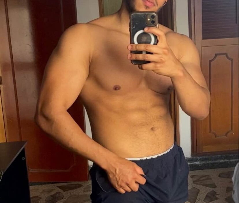 HOLL_LATINO profile