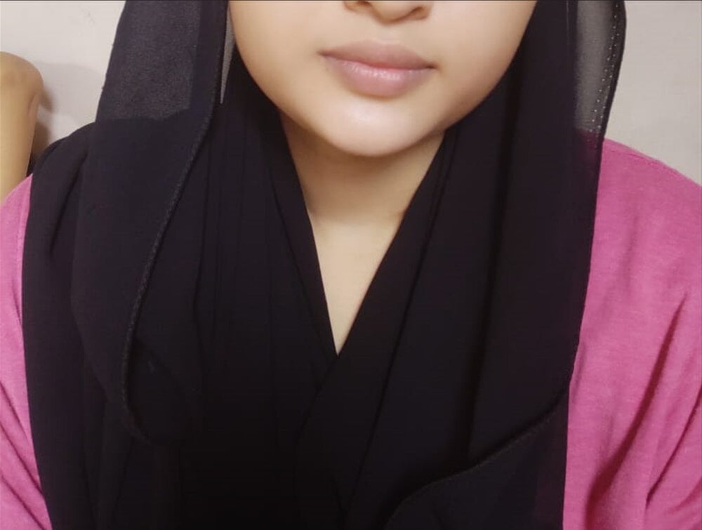 arohi_mim07 from stripchat