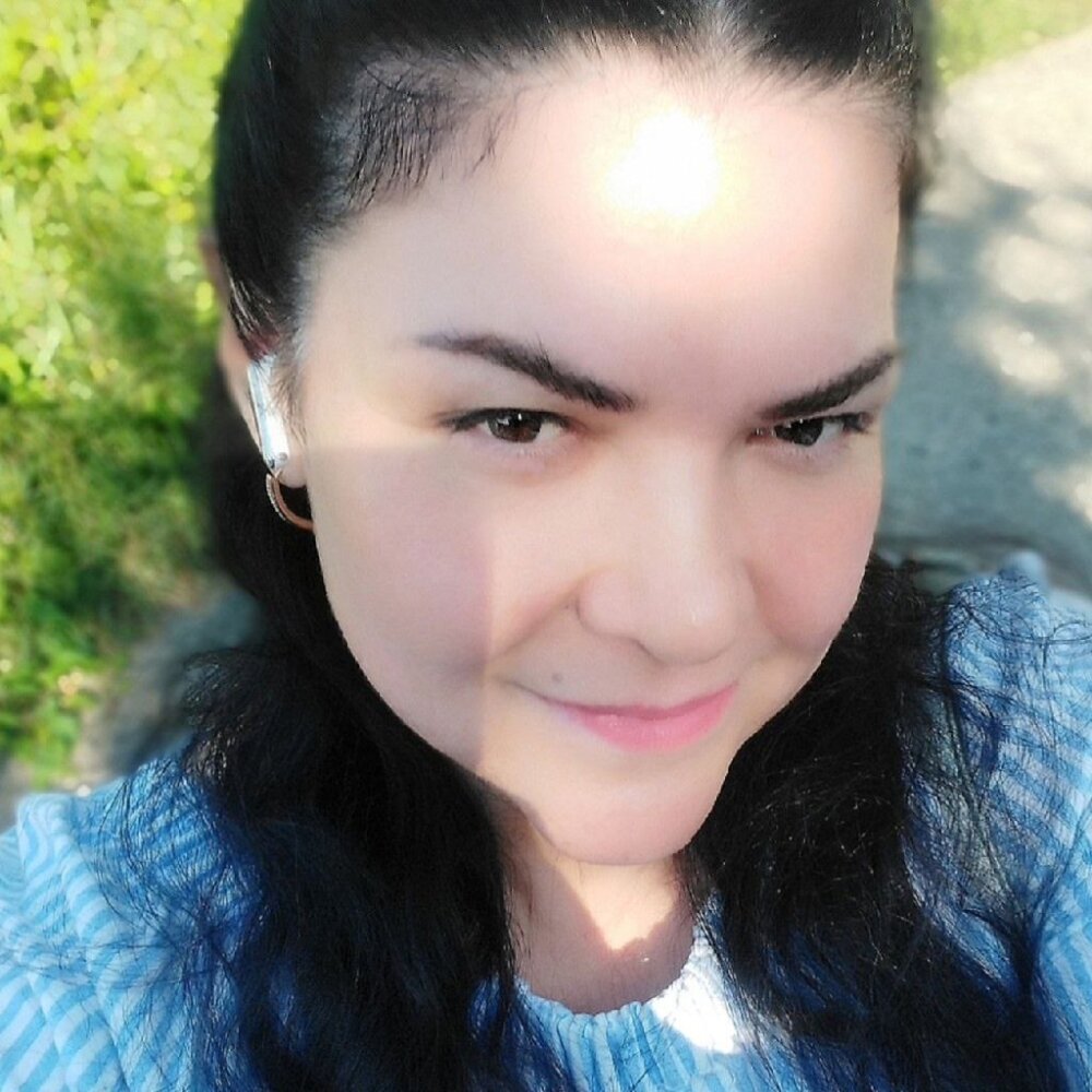 livesex.fan softlaura livesex profile in wherever-the-wind-blows-me cams