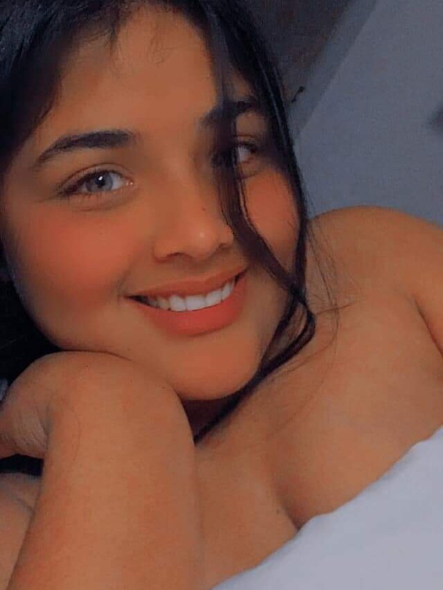 Live sex webcam photo for elikarin #290372720