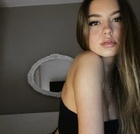 hotjasmin's Offline Chat Room