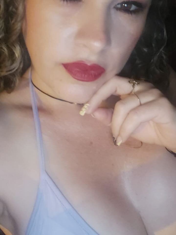 AngieCol