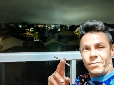 Santanacumxplod Male Daddies Chat Cam