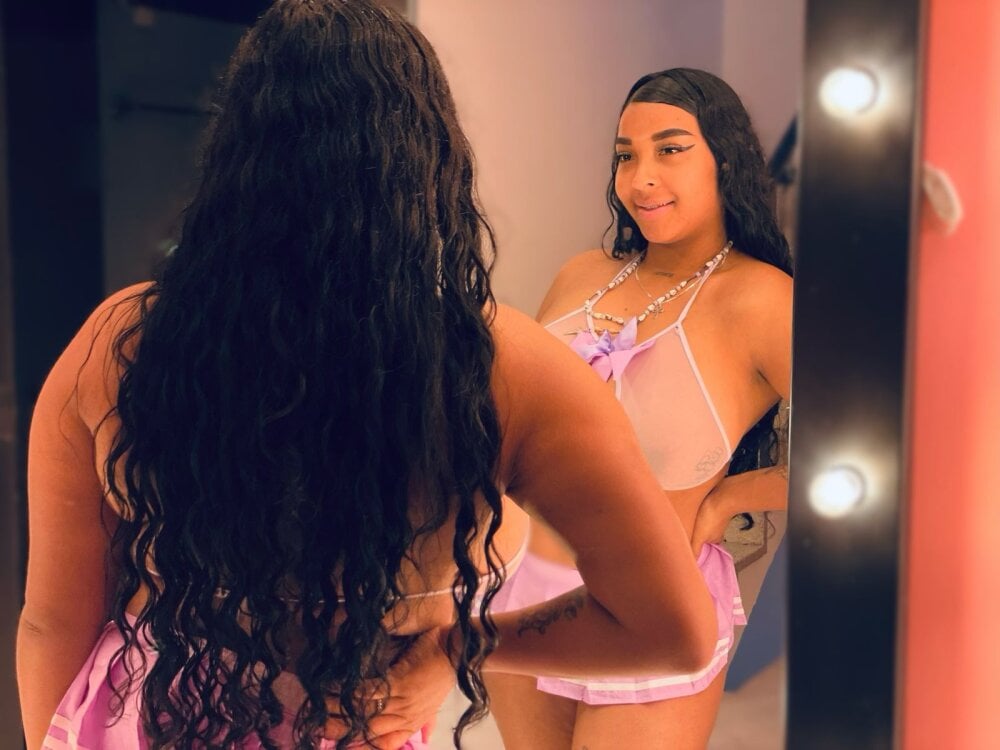 Pamela_Big_Boobs