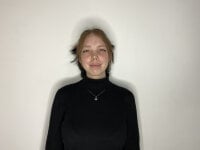 ChIoeSakura's Offline Chat Room