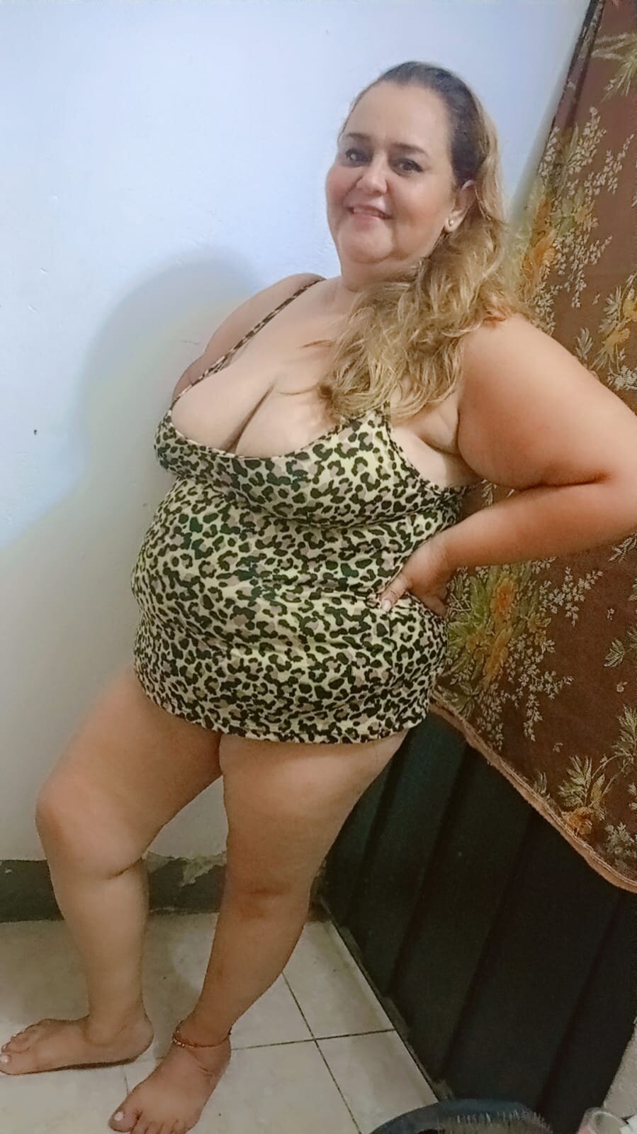 Saanem_milf