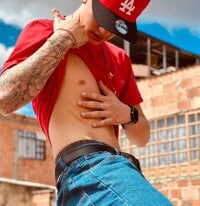 Sebas_maverick's webcam live show
