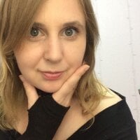 Erika_Lov's webcam live show