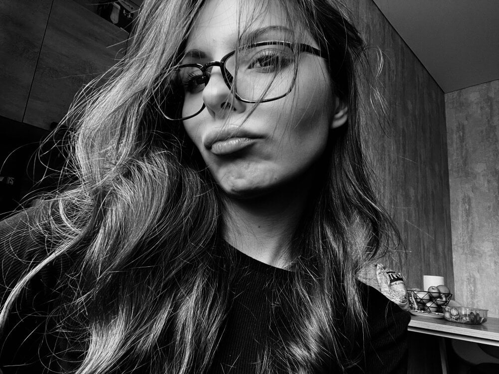 kittyCarrol's Offline XXX Chat