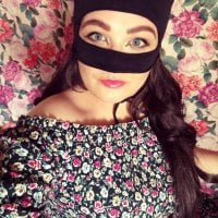 Cutie_foxi's Offline Chat Room