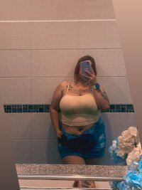 AnnieWinter1's Offline XXX Chat