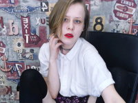 Avrora_Shaine's Offline Chat Room