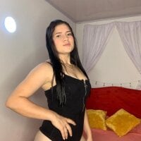 taylor_maia_'s Offline Chat Room