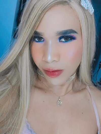 alessandra_habbach stripchat rebeccamorton