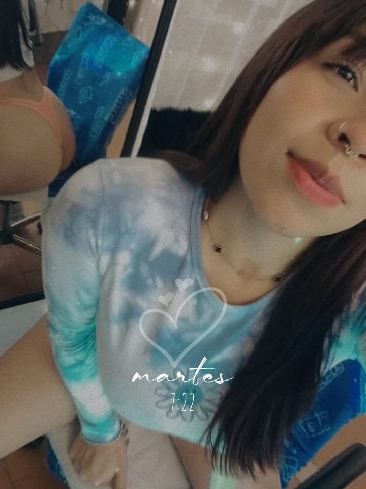 funny_milf26 from stripchat