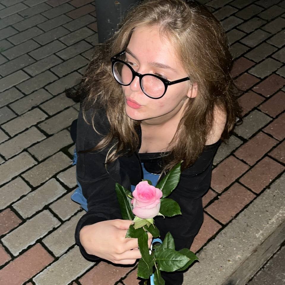 247camsex.com didicharm livesex profile in white-hair cams