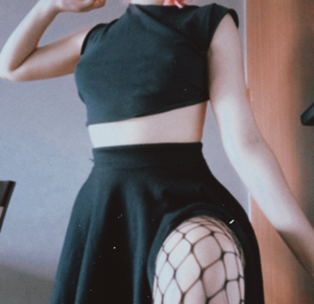 Cam girl Dolly_miauwis