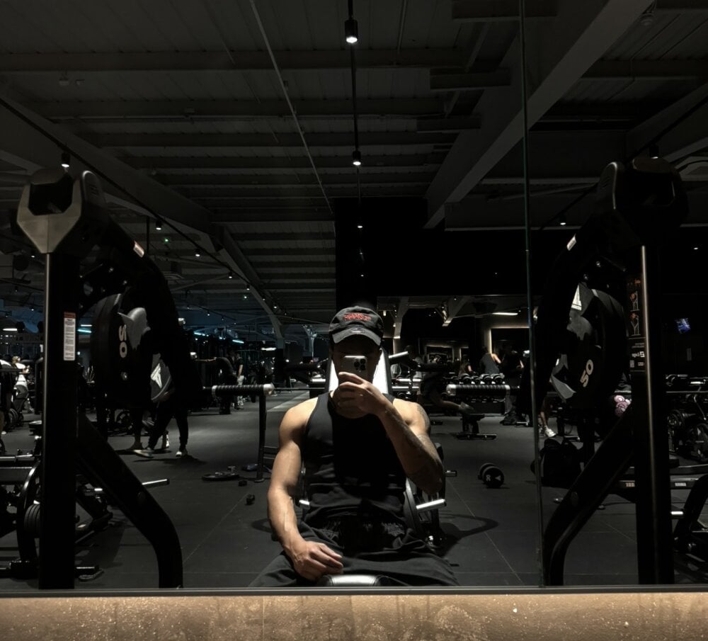 tommybrownn's Offline XXX Chat