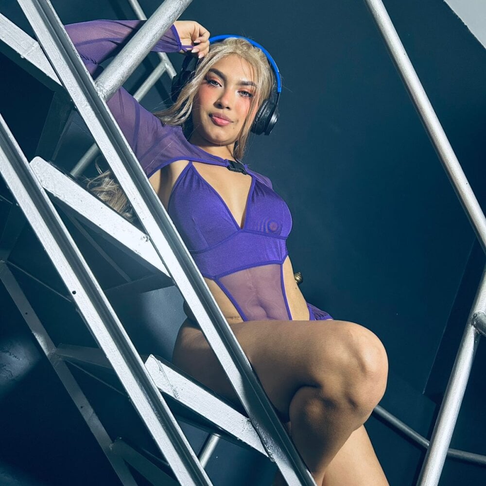 Amberashford profile