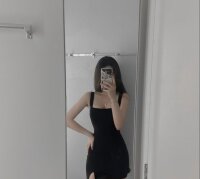 xiaolanmei_2k's Offline XXX Chat