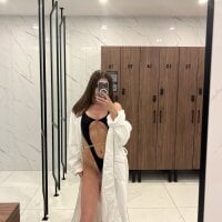 Kiss_Emilia's Live Sex Cam Show