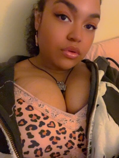 honeybunnii from stripchat