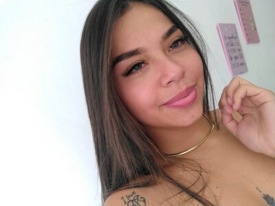 ValentinaRivera 🌉 nude show