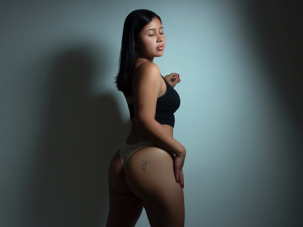 Emilly_Garcia