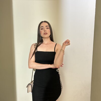 victoria-Anderson1 🗳 naked chat