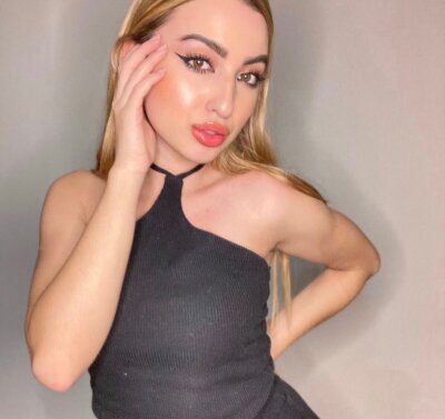 Amy_pinkk 🥤 online naked chat